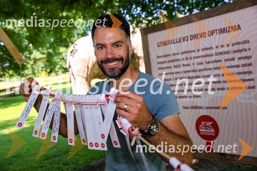  David Urankar, televizijski voditelj, manekenGeneralijevo drevo optimizma