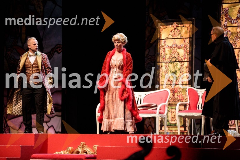  Martin Sušnik, operni solist;  Andreja Zakonjšek Krt, sopranistka;  ... Netopir, opereta v izvedbi SNG Maribor, 68. Ljubljana festival