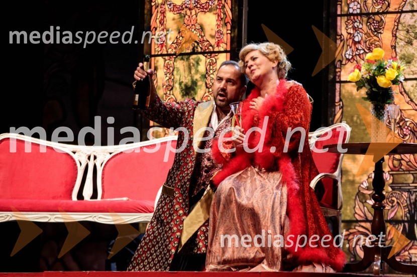  Jaki Jurgec, operni solist;  Andreja Zakonjšek Krt, sopranistkaNetopir, opereta v izvedbi SNG Maribor, 68. Ljubljana festival