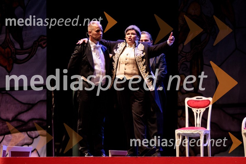  Martin Sušnik, operni solist;  Dada Kladenik, pevkaNetopir, opereta v izvedbi SNG Maribor, 68. Ljubljana festival