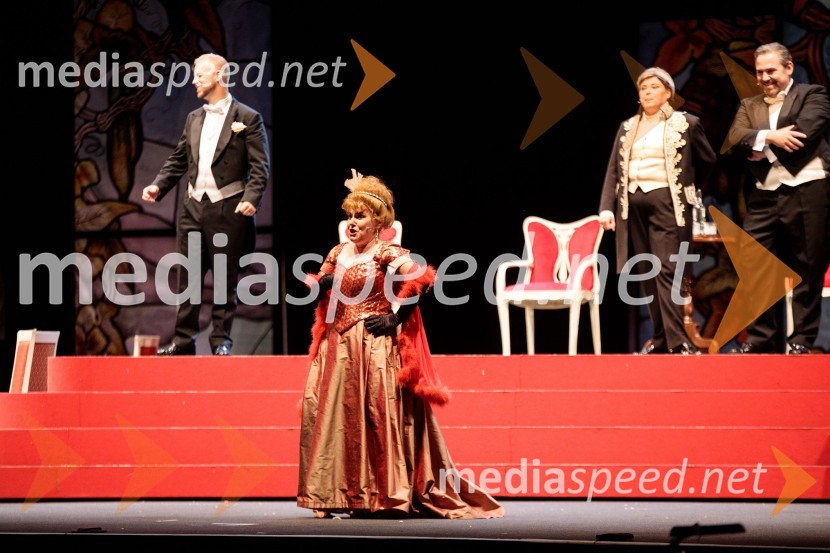  Petya Ivanova, operna solistkaNetopir, opereta v izvedbi SNG Maribor, 68. Ljubljana festival