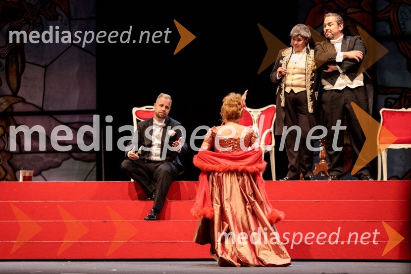  Martin Sušnik, operni solist;  Petya Ivanova, operna solistka;  Dada Kladenik, pevka;  Bojan Hinteregger, operni pevecNetopir, opereta v izvedbi SNG Maribor, 68. Ljubljana festival