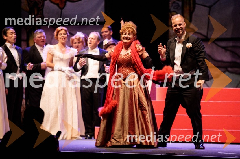  Petya Ivanova, operna solistka;  Martin Sušnik, operni solistNetopir, opereta v izvedbi SNG Maribor, 68. Ljubljana festival