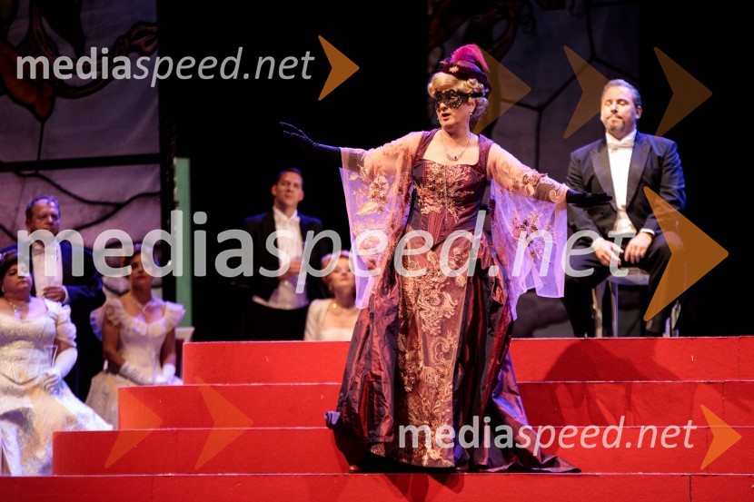  Andreja Zakonjšek Krt, sopranistkaNetopir, opereta v izvedbi SNG Maribor, 68. Ljubljana festival