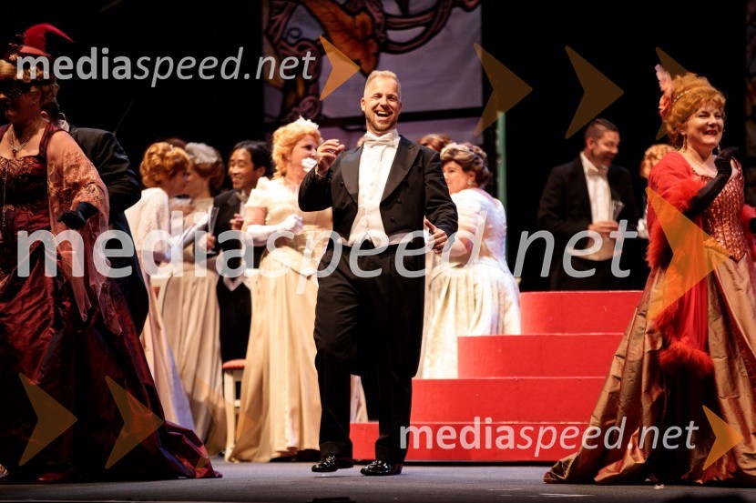  Martin Sušnik, operni solistNetopir, opereta v izvedbi SNG Maribor, 68. Ljubljana festival