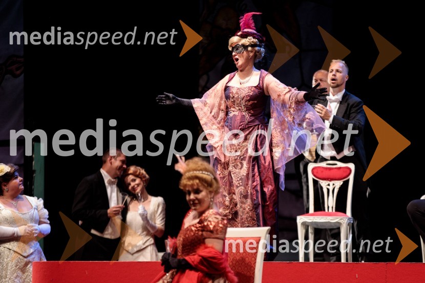  Andreja Zakonjšek Krt, sopranistkaNetopir, opereta v izvedbi SNG Maribor, 68. Ljubljana festival