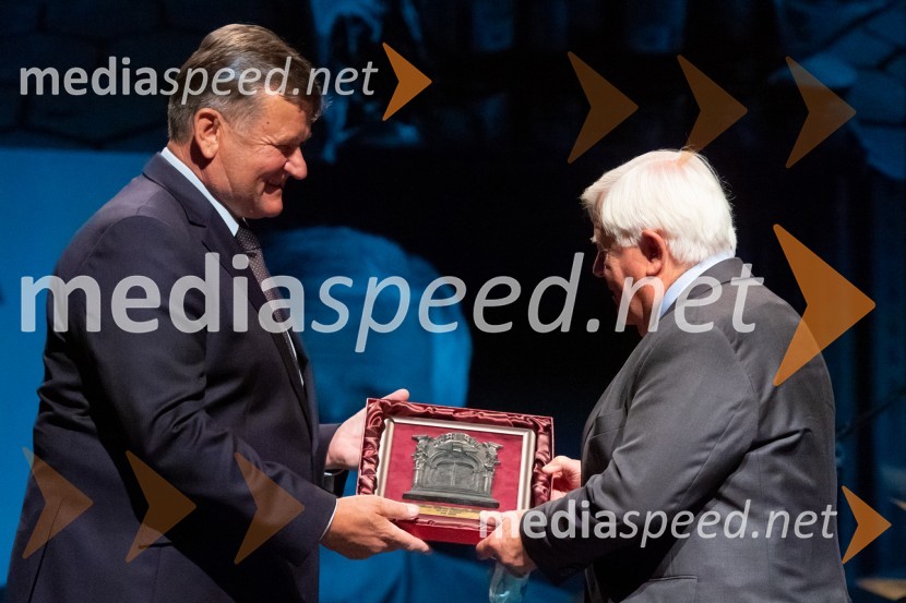 Župan Mestne občine Murska Sobota, dr. Aleksander Jevšek, in Milan Kučan, častni občan MO Murska SobotaMilan Kučan, častni občan MO Murska Sobota