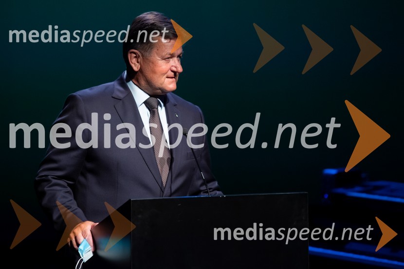 dr. Aleksander Jevšek, župan Mestne občine Murska SobotaMilan Kučan, častni občan MO Murska Sobota