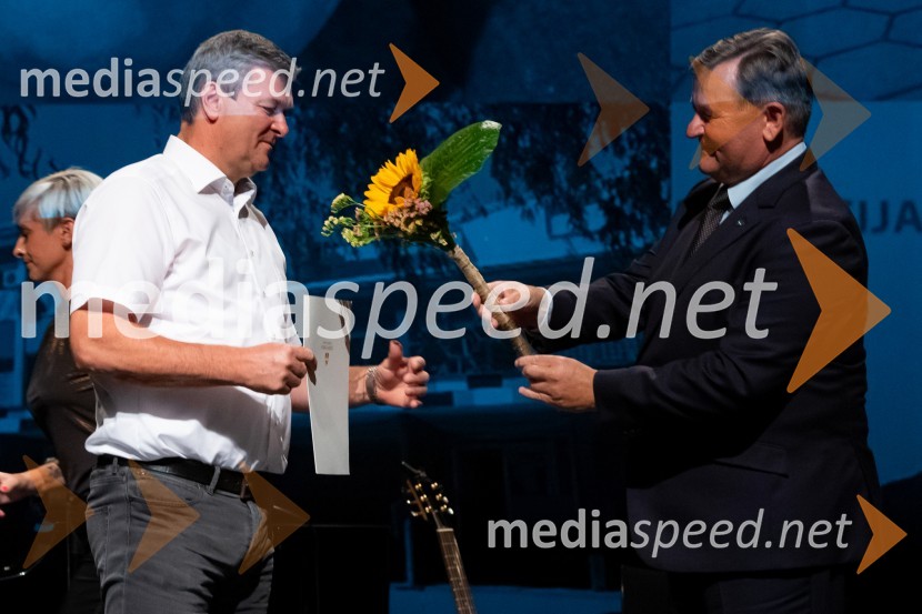  Roman  Činč; dr. Aleksander Jevšek, župan Mestne občine Murska SobotaMilan Kučan, častni občan MO Murska Sobota