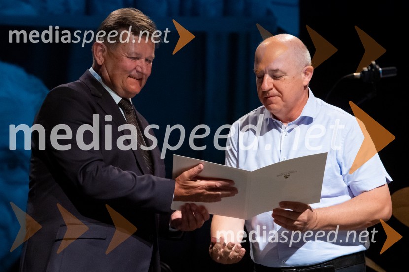 dr. Aleksander Jevšek, župan Mestne občine Murska Sobota;  Dejan KövešMilan Kučan, častni občan MO Murska Sobota