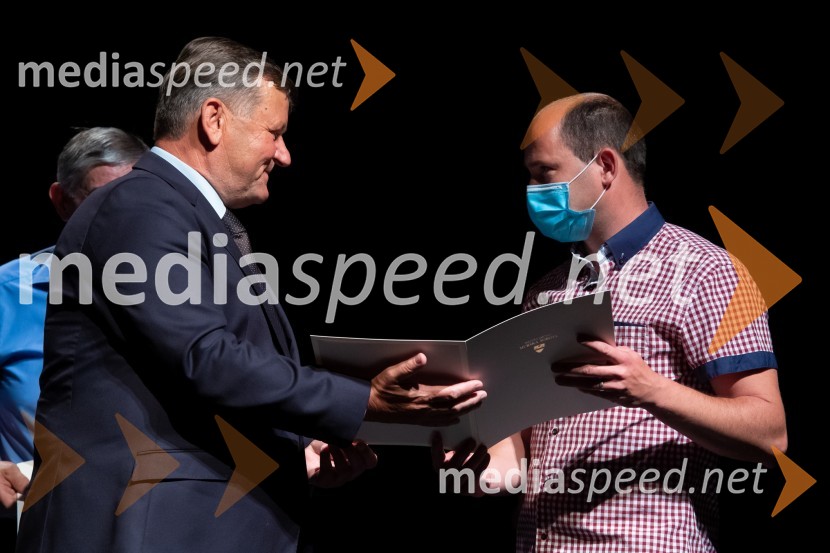 dr. Aleksander Jevšek, župan Mestne občine Murska Sobota;  Benjamin PuhanMilan Kučan, častni občan MO Murska Sobota