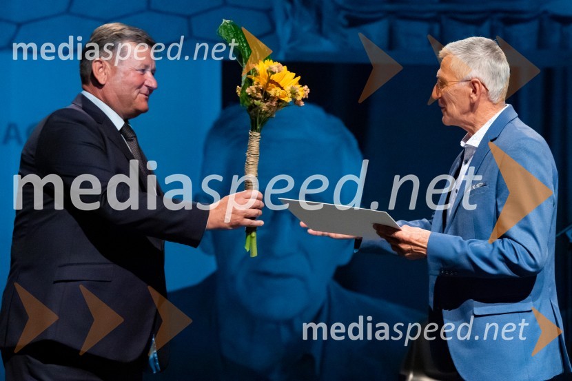 dr. Aleksander Jevšek, župan Mestne občine Murska Sobota;  Ludvik ZelkoMilan Kučan, častni občan MO Murska Sobota