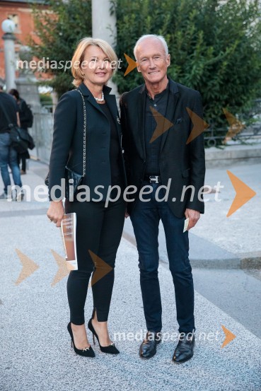  Nevenka Črešnar Pergar, lastnica in direktorica podjetja NP Consulting;  Janez Pergar, častni konzul Republike Južne AfrikeFalling Angels, balet v izvedbi Opera Balet SNG Maribor, 68. Ljubljana festival