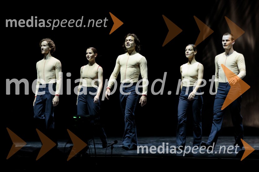  Jan Trninič, baletni plesalec;  Ema Perić, baletna plesalka;  Ionut Dinita, baletni plesalec;  Catarina de Meneses, baletna plesalka;  Filip Jurič, baletni plesalecFalling Angels, balet v izvedbi Opera Balet SNG Maribor, 68. Ljubljana festival