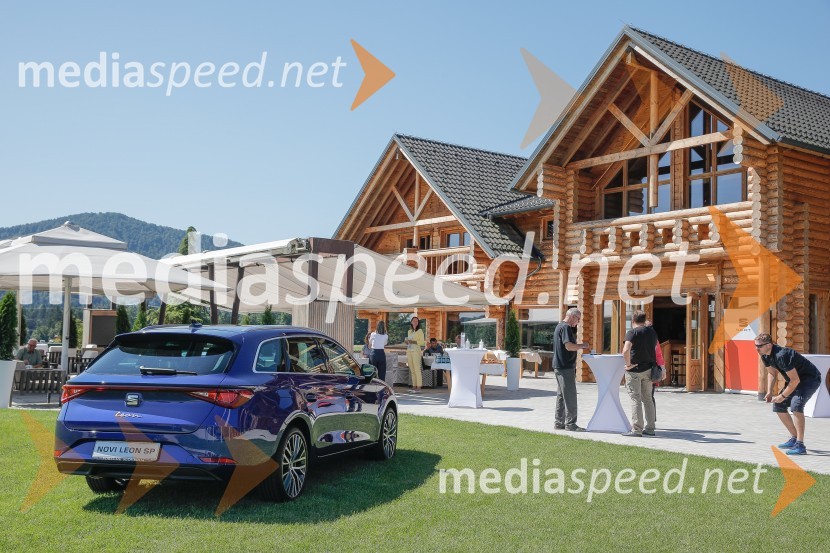 Seat LeonSeat Leon, slovenska predstavitev