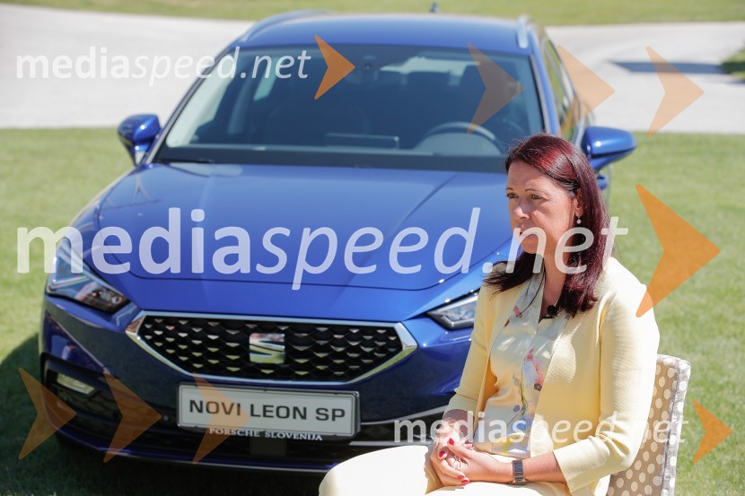  Simona Mavsar, direktorica znamke Seat pri Porsche Slovenija d.o.o.Seat Leon, slovenska predstavitev