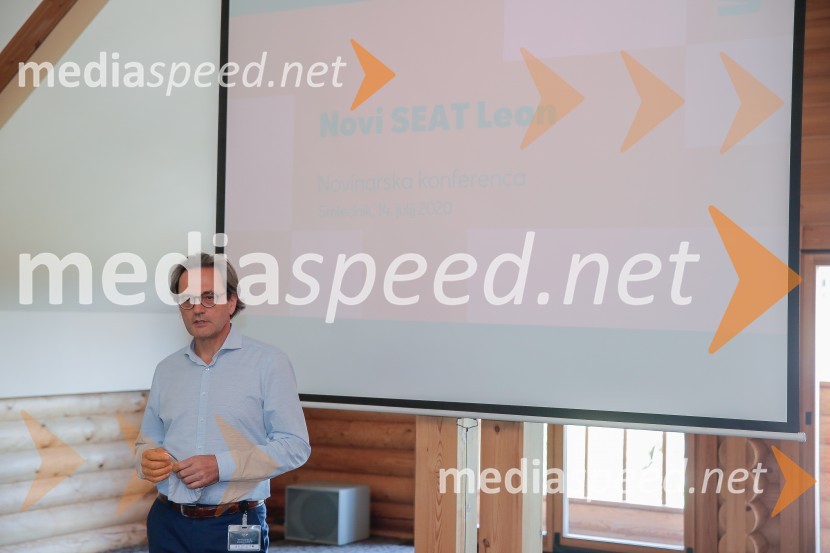 Seat Leon, slovenska predstavitev