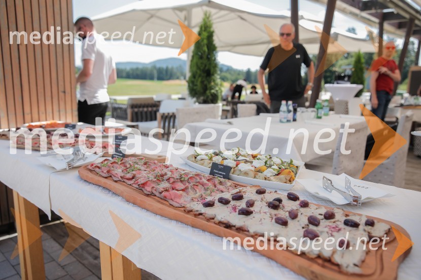 Seat Leon, slovenska predstavitev