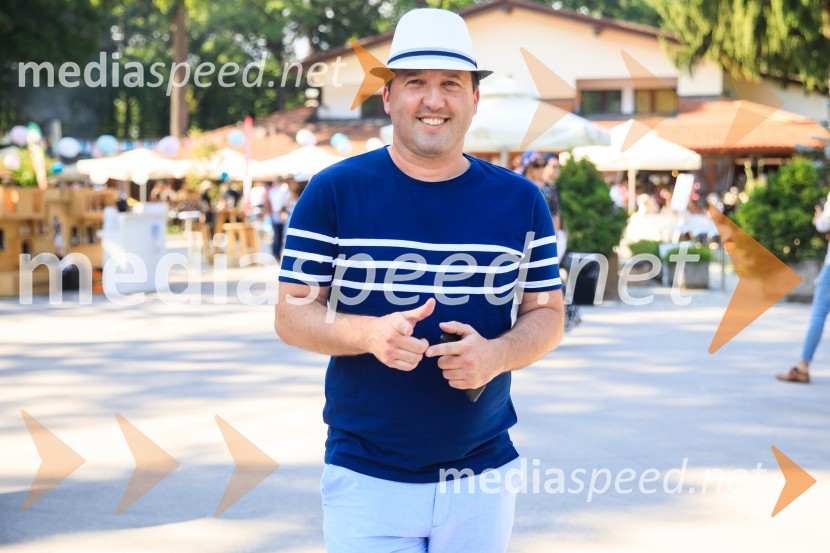  Alesh Maatko, novinarZvezde pod klobuki 2020