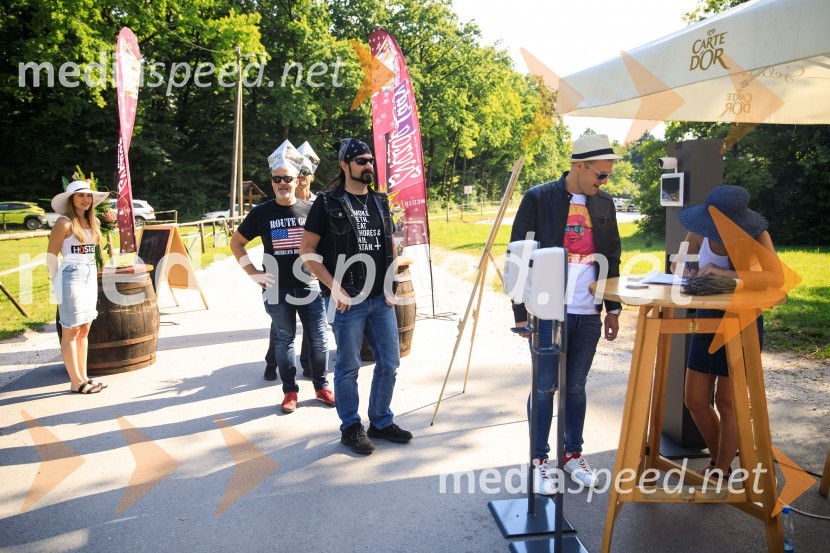 Zvezde pod klobuki 2020