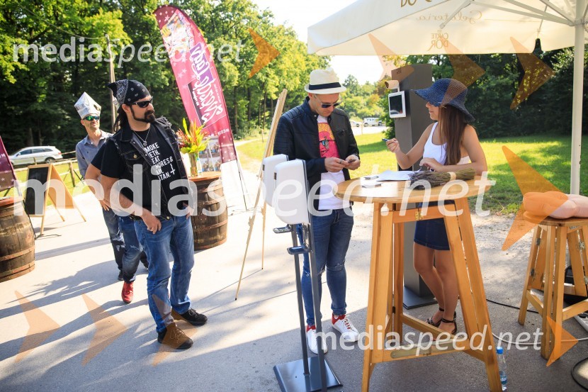 Zvezde pod klobuki 2020