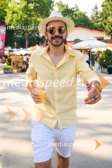  Samo Kozlevčar, glasbenik in podjetnikZvezde pod klobuki 2020