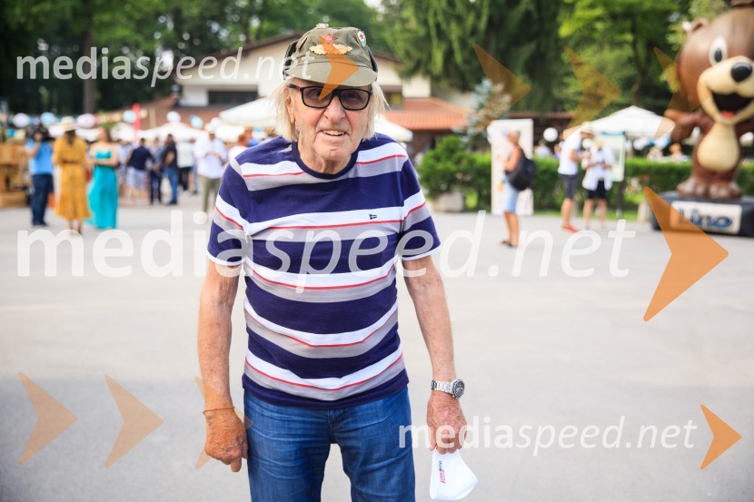  Tone Fornezzi - Tof, novinarZvezde pod klobuki 2020