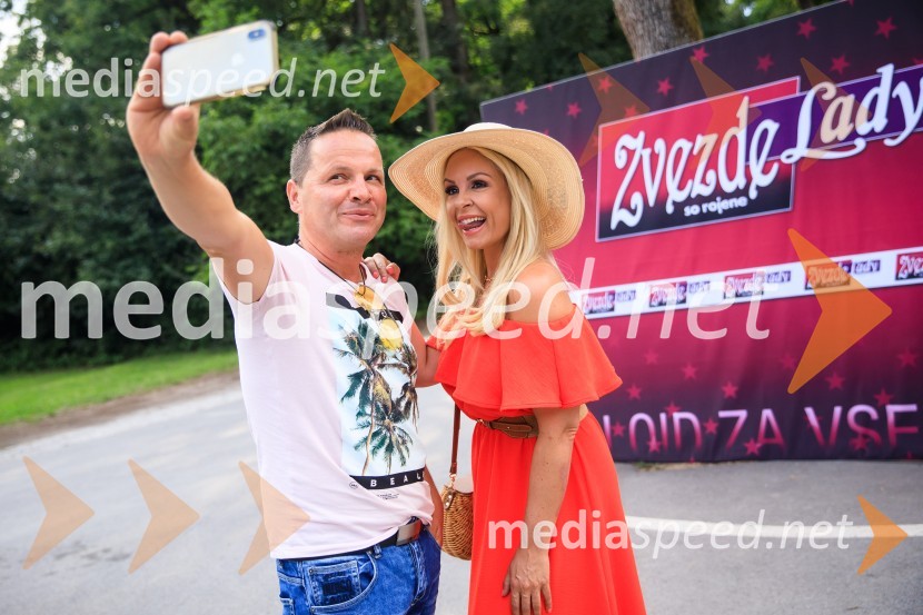  Jani Pavec, pevec, član skupine Atomik Harmonik ;  Špela Grošelj, pevkaZvezde pod klobuki 2020