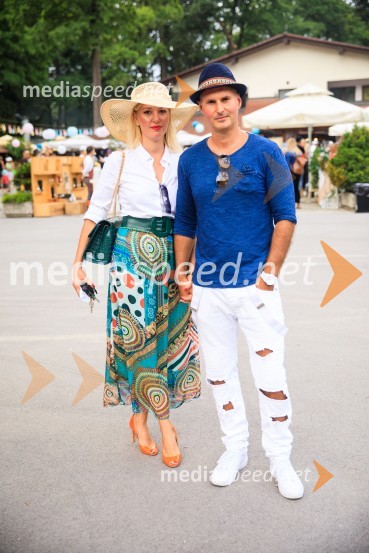  ... ;  Rok  Lunaček, pisec besedil, aranžer in pevecZvezde pod klobuki 2020