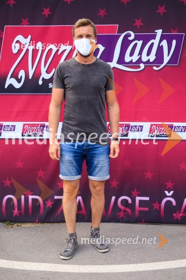  Denis Avdić, voditeljZvezde pod klobuki 2020