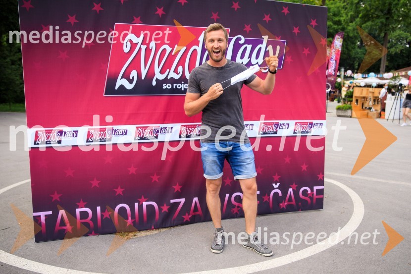  Denis Avdić, voditeljZvezde pod klobuki 2020