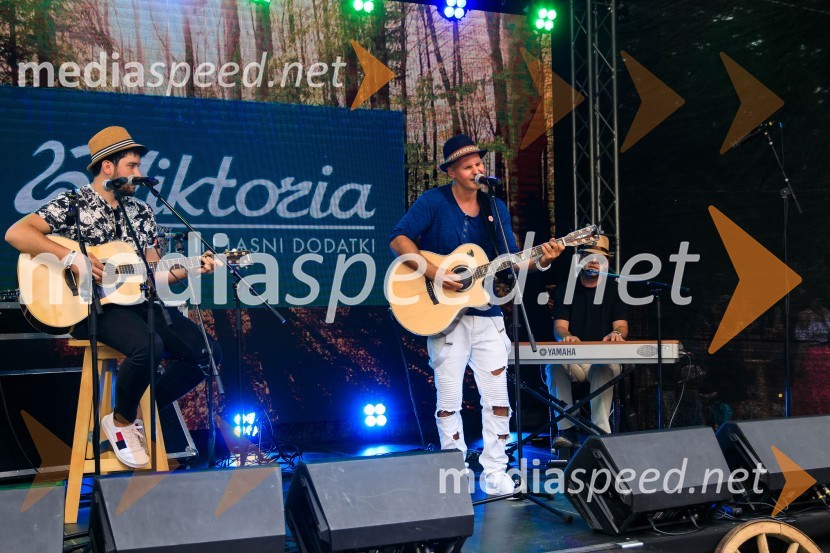  Theo Čebron, Zvita feltna;  Rok  Lunaček, pisec besedil, aranžer in pevec;  ... Zvezde pod klobuki 2020