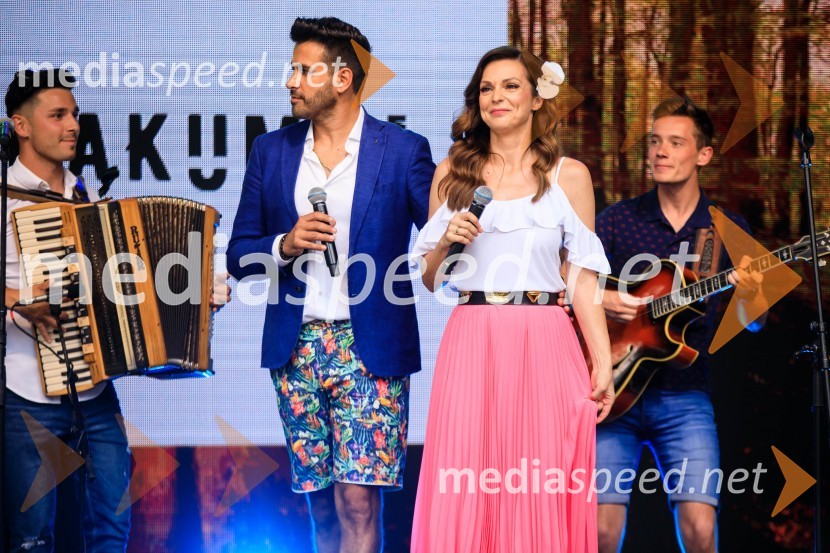  ... ;  Domen Kumer, pevec;  Natalija Verboten, pevka;  ... Zvezde pod klobuki 2020