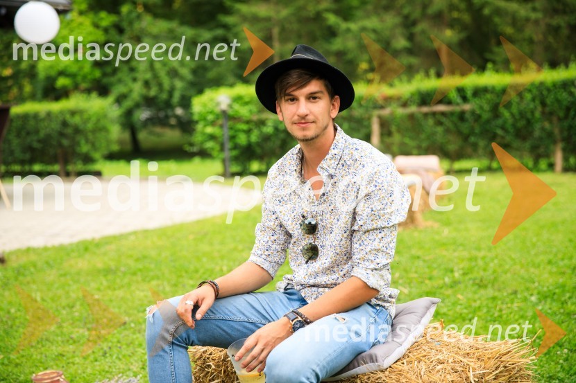  Patrik  ŠimencZvezde pod klobuki 2020