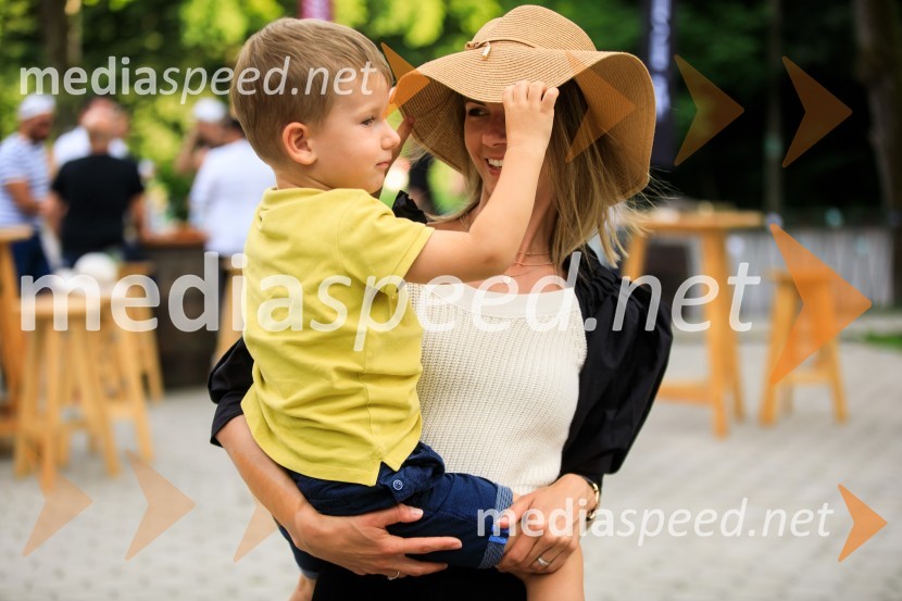 Zvezde pod klobuki 2020