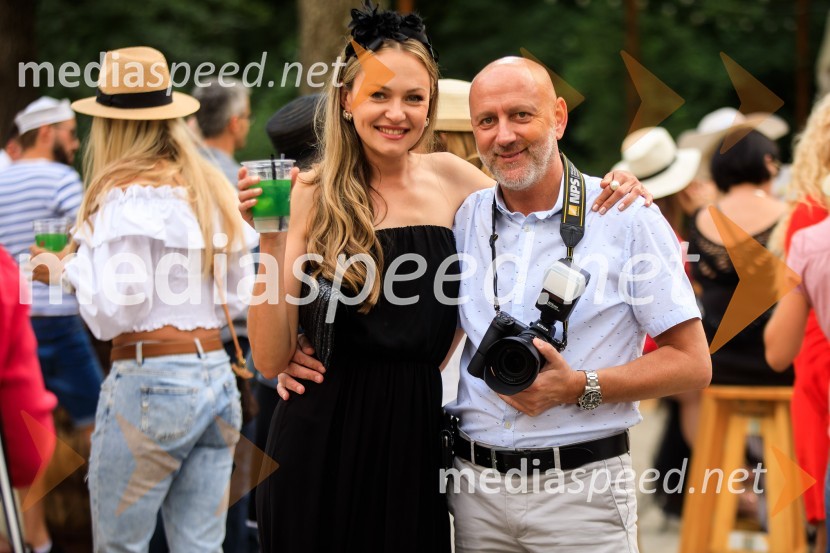 Iryna Osypenko, manekenka;  Sašo Radej, fotografZvezde pod klobuki 2020