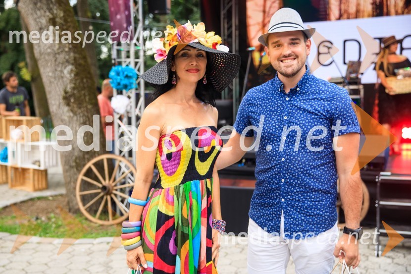  Jerca Legan Cvikl, predsednica fundacije Ženske brez meja in soorganizatorka WEF Slovenia 2020;  Žiga Lakner, pevecZvezde pod klobuki 2020