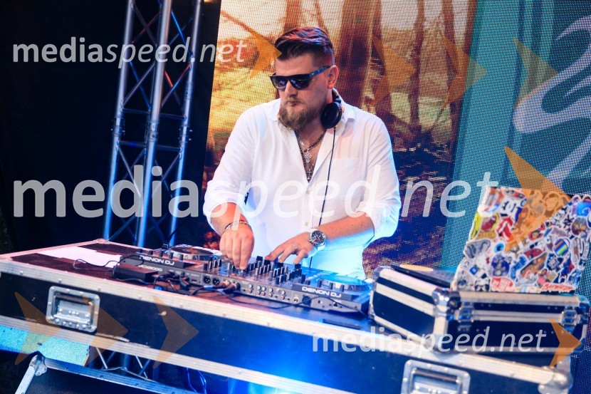 Zvezde pod klobuki 2020