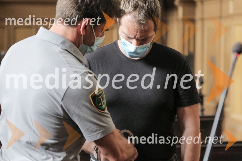  ... ;  Sebastien AbramovJulija Adlešič in Sebastien Abramov, primer Odrezana roka - sojenje