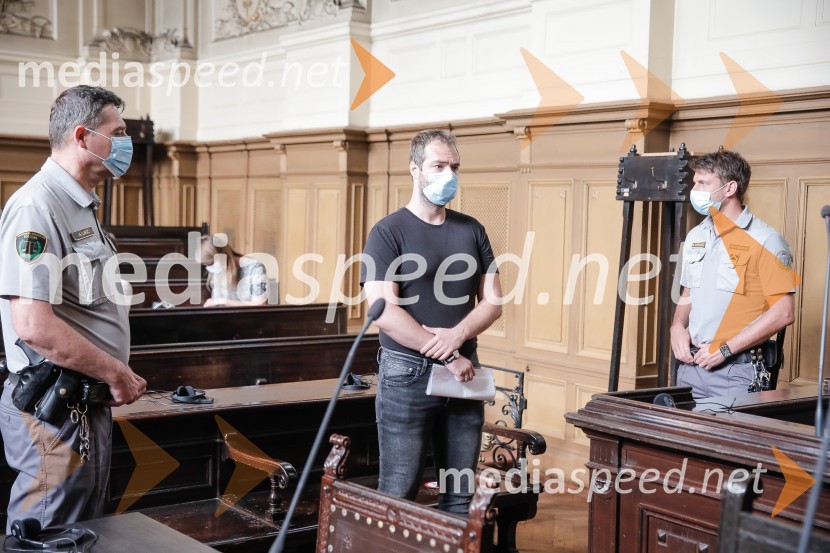  ... ;  Sebastien Abramov;  ... Julija Adlešič in Sebastien Abramov, primer Odrezana roka - sojenje