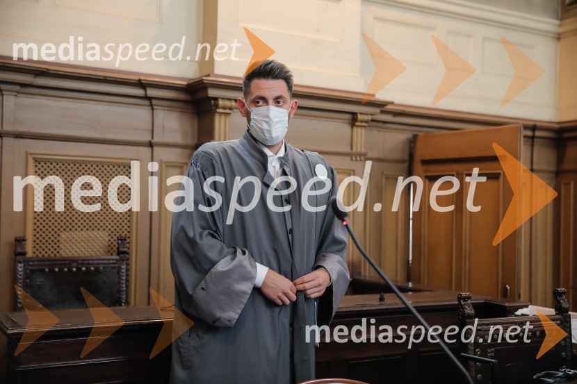 Julija Adlešič in Sebastien Abramov, primer Odrezana roka - sojenje