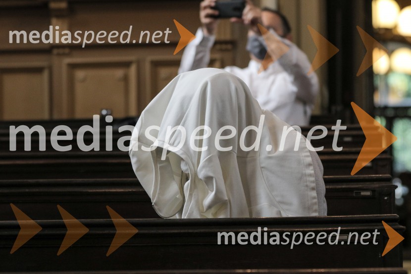 Julija Adlešič in Sebastien Abramov, primer Odrezana roka - sojenje