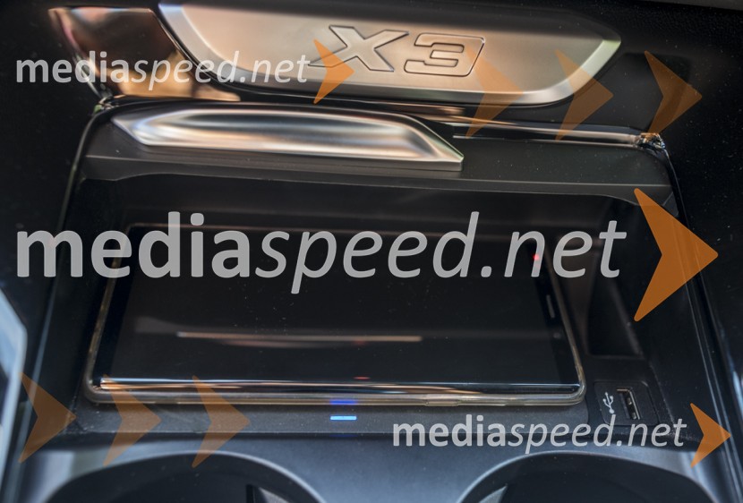 BMW X3 xDrive30e, mediaspeed test