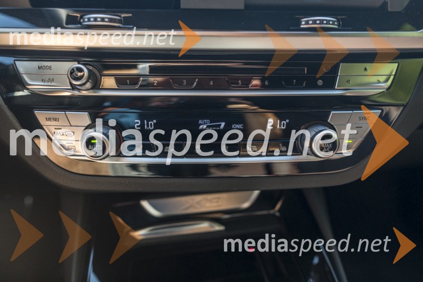 BMW X3 xDrive30e, mediaspeed test