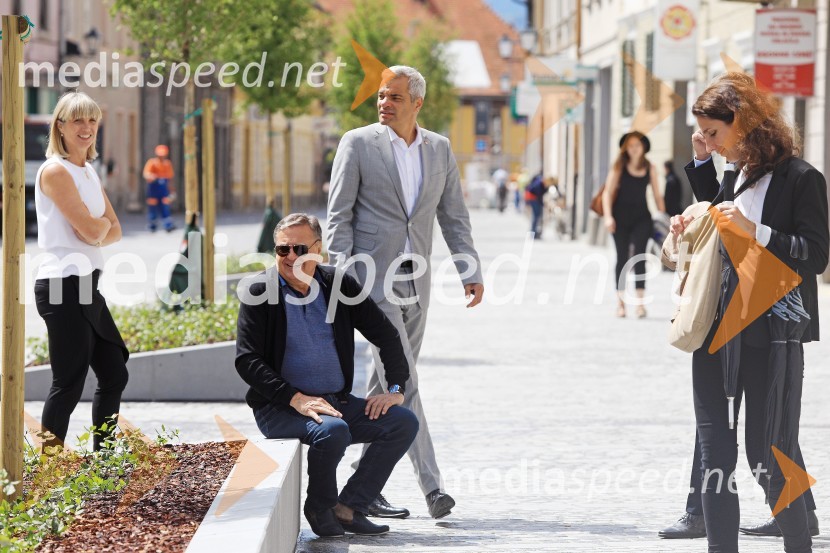 mag. Lidija Pliberšek, direktorica Pogrebnega podjetje Maribor d.d. in predsednica ASCE;  Zoran Janković, župan, Mestna občina Ljubljana;  Aleksander Saša Arsenovič, župan, Mestna občina Maribor;  ... Župan Maribora gostil Zorana Jankoviča