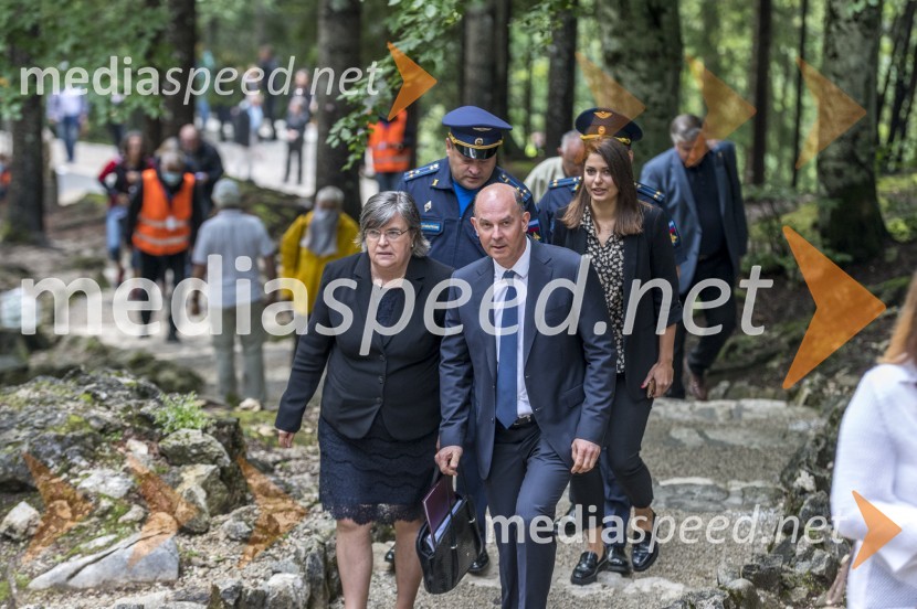  ... ;  Timur Ejvazov, Ruski veleposlanik v SlovenijiSpominska slovesnost Ruska kapelica 2020