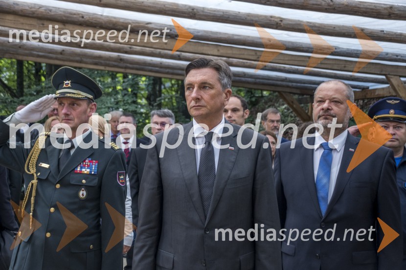  ... ;  Borut Pahor, predsednik Republike Slovenije;  Alojz  Kovšca, predsednik Državnega sveta Republike SlovenijeSpominska slovesnost Ruska kapelica 2020