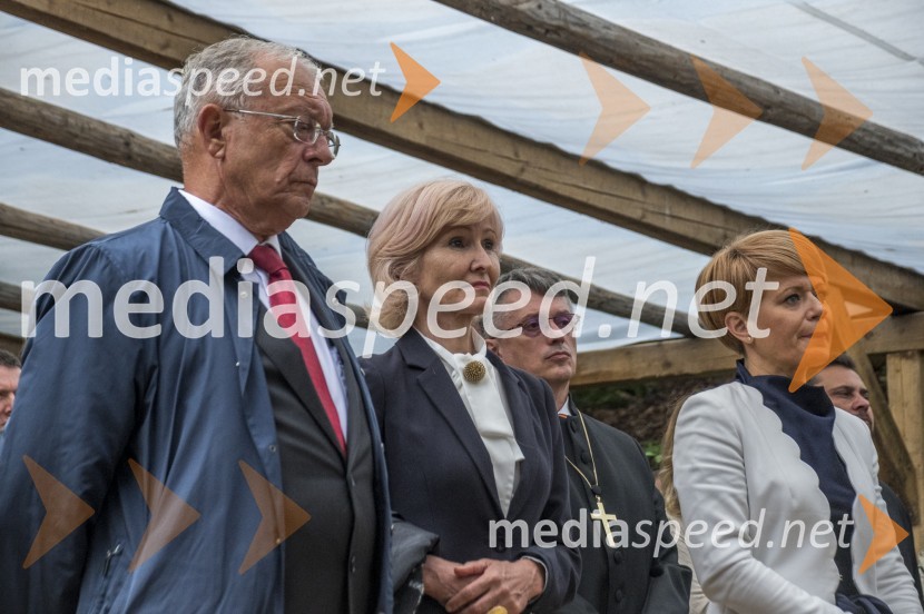  ... ;  Lilijana  Kozlovič , ministrica za pravosodje; dr. Aleksandra Pivec, ministrica za kmetijstvo, gozdarstvo in prehrano RS, predsednica stranke DESUSSpominska slovesnost Ruska kapelica 2020