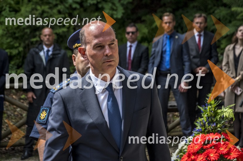  Timur Ejvazov, Ruski veleposlanik v SlovenijiSpominska slovesnost Ruska kapelica 2020