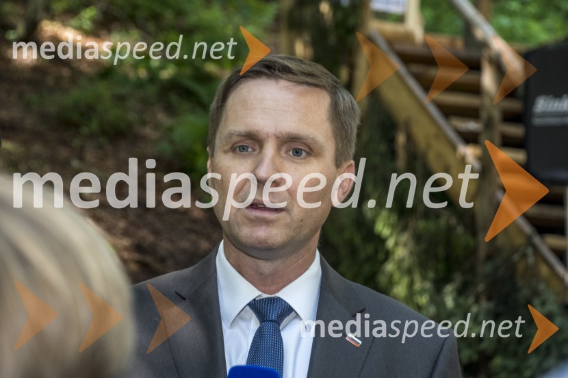  Igor Zorčič, predsednik odbora Državnega zbora RS za infrastrukturo, okolje in prostorSpominska slovesnost Ruska kapelica 2020